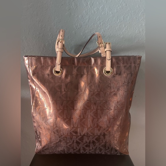 Michael Kors Monogram logo metallic brown/gold tote shoulder bag.  Adjustable - Picture 1 of 7